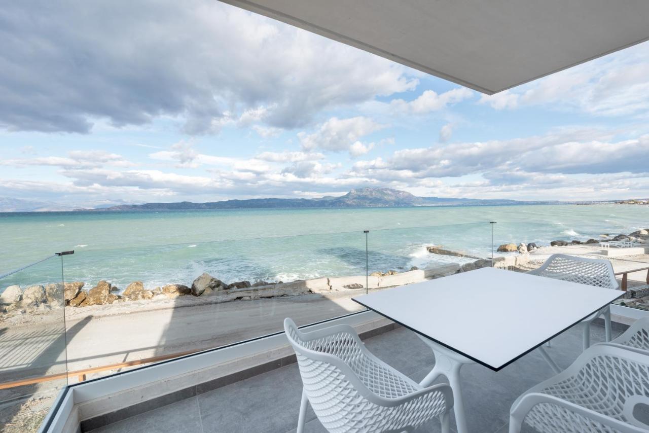 Costa Vasia Seaside Suites And Apartments Vrahati Dış mekan fotoğraf