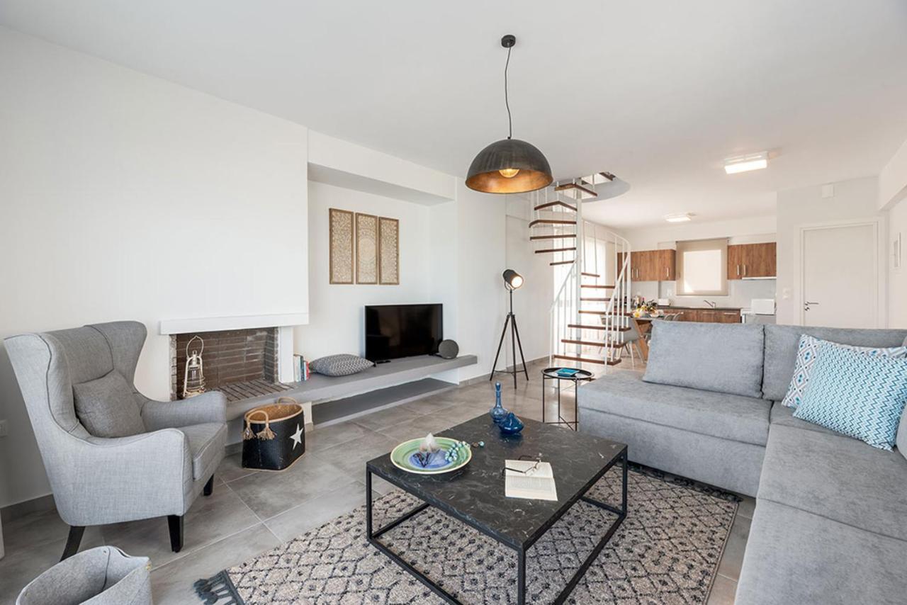 Costa Vasia Seaside Suites And Apartments Vrahati Dış mekan fotoğraf